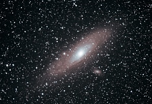 Зимнее звездное небо: Галактика Андромеды